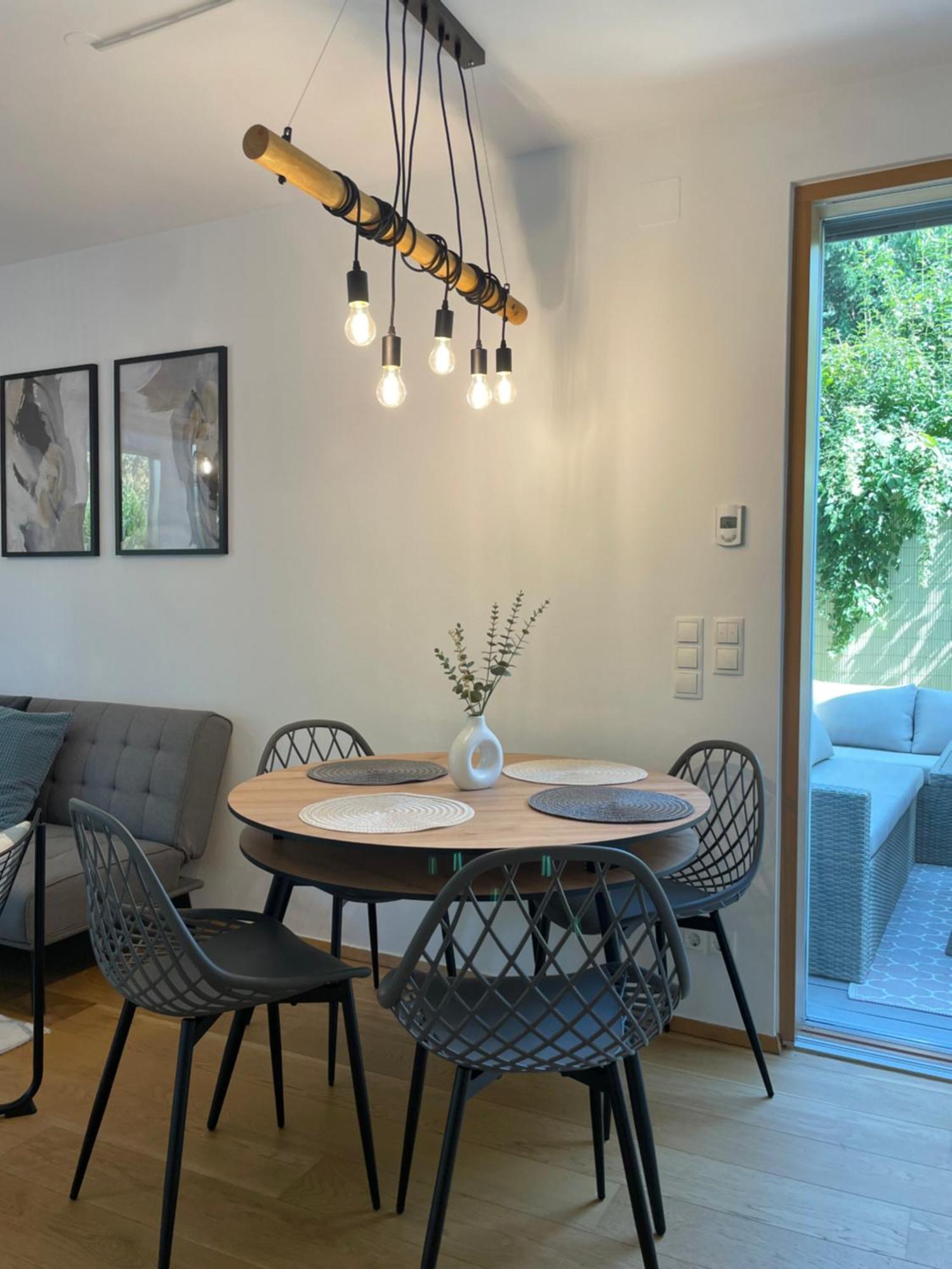 Roterd Residence, & Green, Parking Lot Apartament